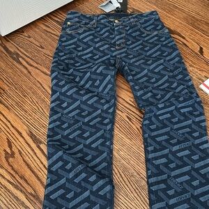 Kids Versace jeans size 12 NWT
